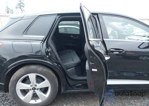 2024 Audi Q4 E-Tron Premium 55 Quattro from USA, damaged, VIN WA1KUBFZ6RP035901